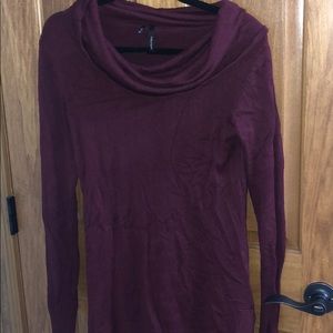 •Maurice’s long shirt